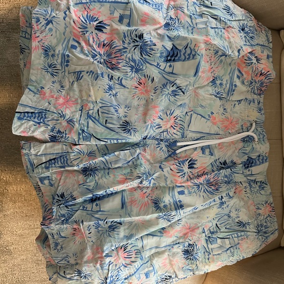 Men's Lilly Pulitzer Floral Print Swim Shorts - Picture 1 of 3